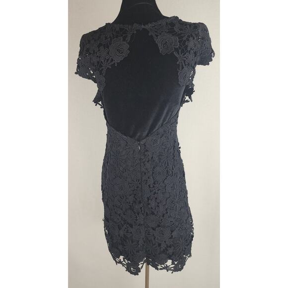 Lulu's Dress Women M Black Cocktail Lace/crochet witchcore romantic Goth Holiday - Picture 2 of 9